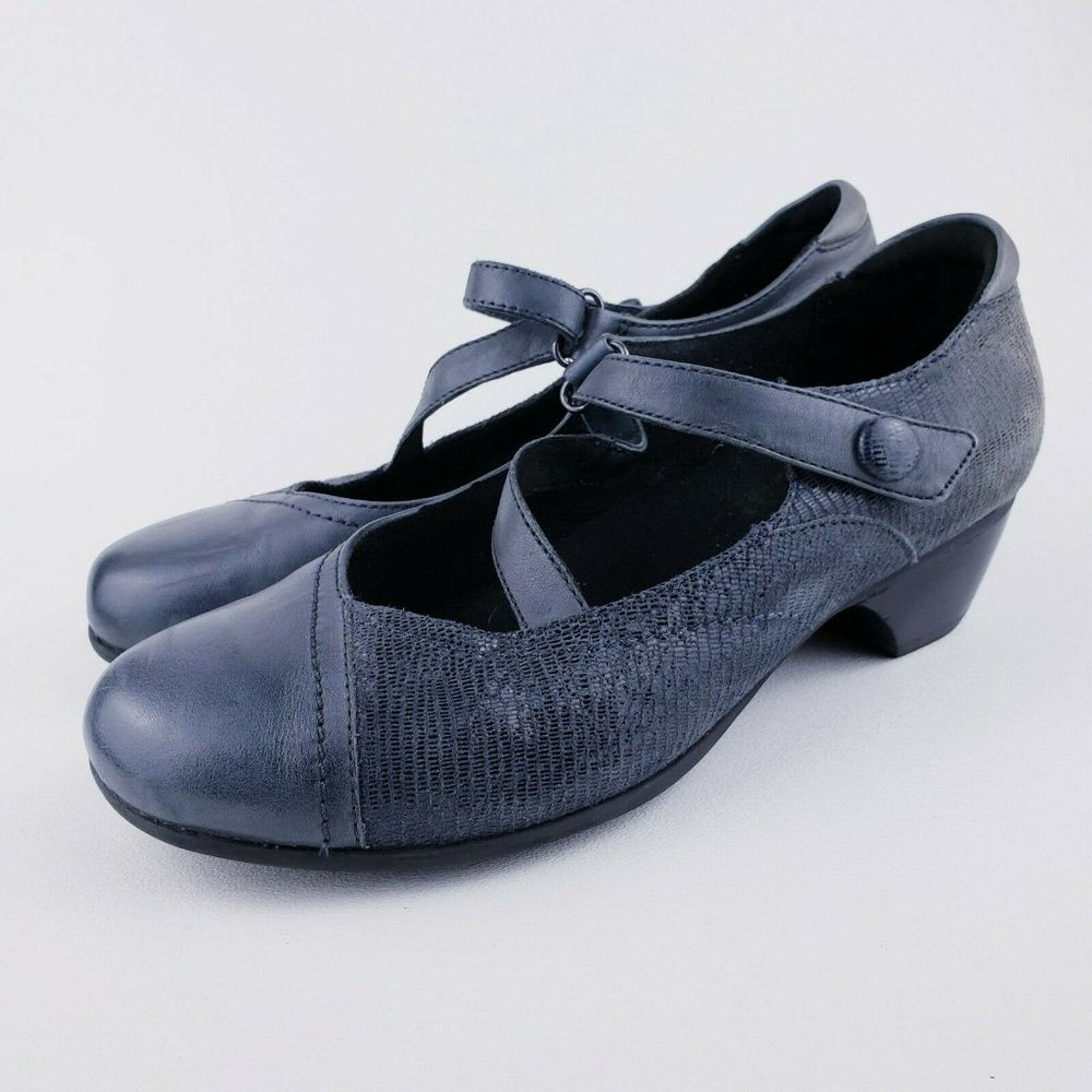 Aravon New Balance Leather Comfort Low Heel Shoes